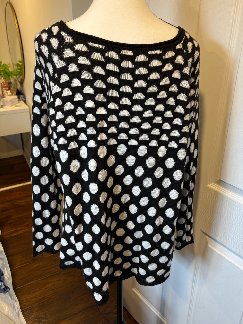 Sisley Black White Polka Dot Lightweight Sweater XS - Picture 7 of 7